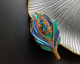Elegant Handcrafted Barrette Hair clip - Charming Gift for Bird Lover Beaded peacock feather Handmade Hairpin Gift for Her Mom Stepmom
