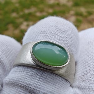 925 silver , Siberian Jade Ring, Siberian Cat&#39;s Eye Chatoyancy Nephrite Jade Ring (Not Big Sur Jade)