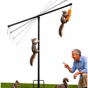 FARS dag-erbjudande!, 30 % rabatt på 1,8 meter ekorrmatare eller 2,4 meter Collosal XL ekorrmatare, pulverlackerad stål. Gåva för bakgårdens skratt.