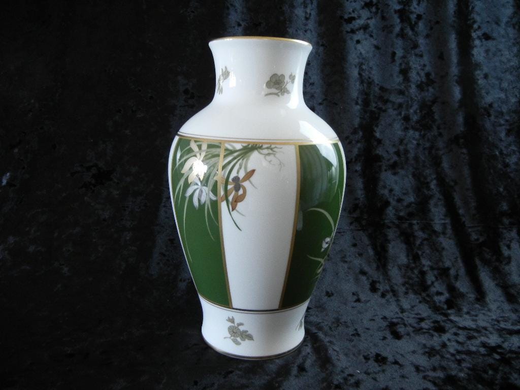 Japanese Okura Vase - Etsy