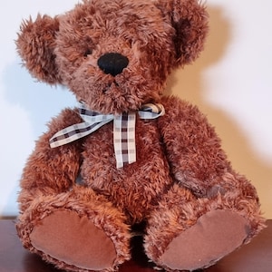 Vintage Russ Bear &quot;Ernest&quot; - 33cm Weighted Dark Brown Plush Teddy with Checkered Bow Tie - Beloved Character