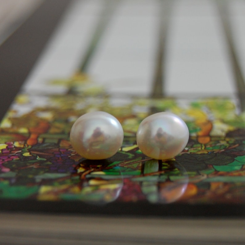 FREE SHIPPING Vanora OOAK white-blush Freshwater pearl stud earrings set in 14kt gold