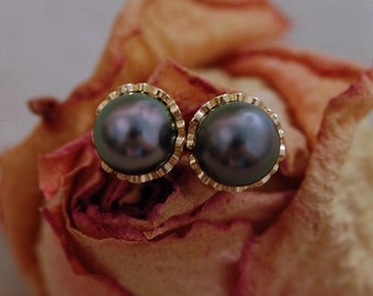 Trista - Tahitian Keshi Pearl Stud Earrings 14k Gold