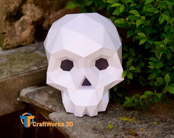 Skull Papercraft Template – 3D Halloween Skull SVG PDF, DIY Paper Sculpture, Paper Model, Lowpoly Spooky Decoration, Gift Idea