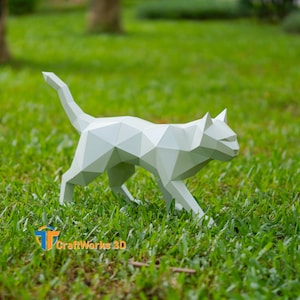 Modèle PDF bricolage chat papercraft SVG – modèle de chat 3D low poly pour Cricut, sculpture animalière en papier cartonné pour décoration d'intérieur cadeau pour les amoureux des chats