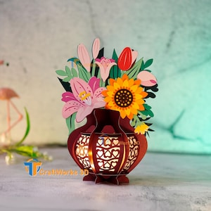 Vase à fleurs lanterne SVG, PDF, modèle Studio - DIY fleur de tournesol, fleur de lys, tulipe lanterne en vase pour la fête des mères