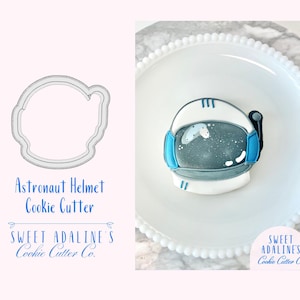 Astronaut Helmet Cookie Cutter – Space Theme Birthday Party Favor – Outer Space Galaxy Baking Tool – Astronaut Cookies for Space Lovers