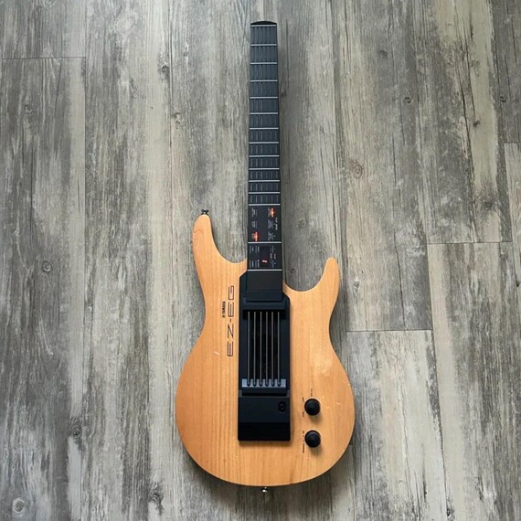 【極美品】YAMAHA ヤマハ MIDI ギター EZ-EG シンセサイザー Yamaha EZ-EG Digital MIDI Electric Silent Guitar Synthesizer