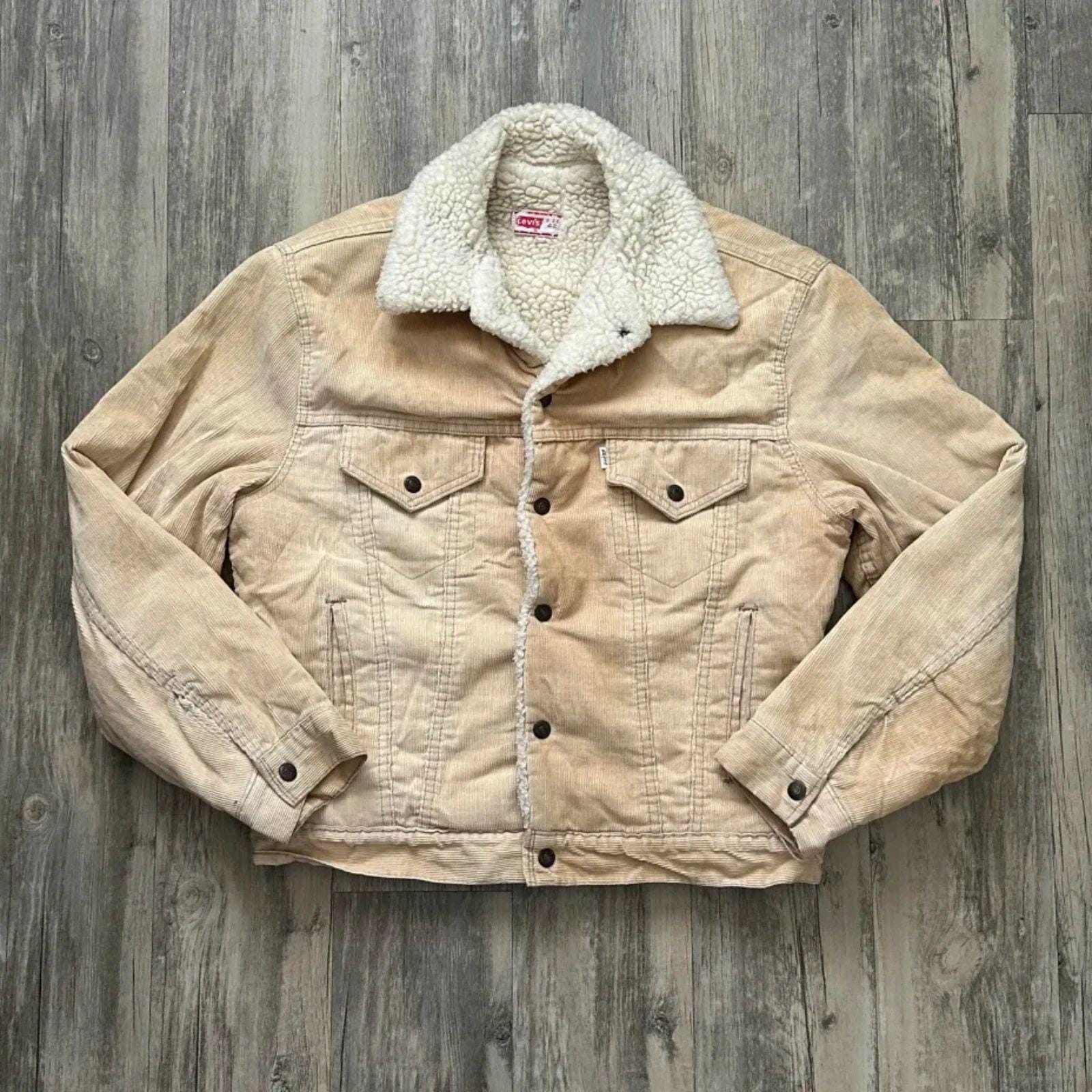 【専用】VINTAGE Levi's corduroy jacket Vintage Levis Strauss & Co. Corduroy Chore Jacket Brown Red