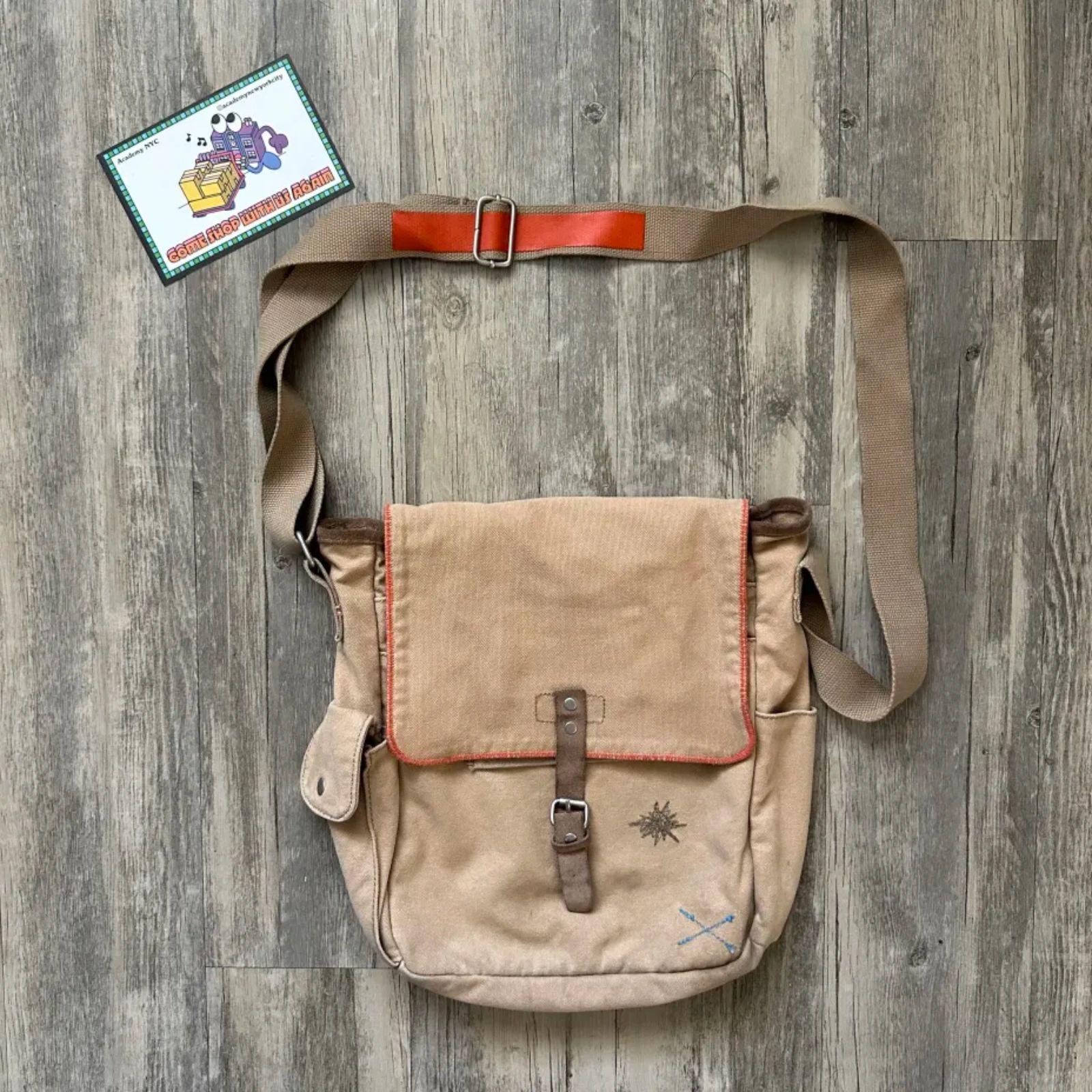 Gap Messenger Bag - Etsy Gap Messenger Bag - Etsy