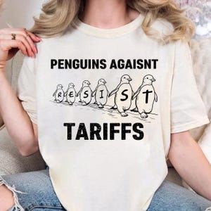 Pinguin Agaisnt Gebühren PNG, Widerstand PNG, digitaler Download, lustige Zölle