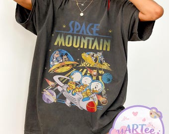 Maglietta Space Mountain Disney, maglietta retrò anni '90 Topolino e i suoi amici, maglietta Tomorrowland Magic Kingdom, maglietta vacanze Disney, regalo Disney World