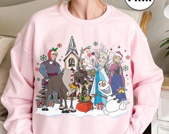 Sudadera navideña de Frozen de Disney, camiseta rosa con árbol de Navidad, camiseta familiar de Frozen, regalo de vacaciones navideñas de Elsa, Anna y Olaf en Disneyland.