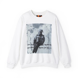Duif in tactisch vest sweatshirt met ronde hals - grafische vogeltrui - sweatshirt met prikkeldraadkunst - cadeau voor hem - cadeau voor haar
