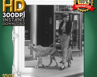 Leopardo al guinzaglio – Arte vintage di una donna leopardata, stampa felina urbana retrò in bianco e nero degli anni '30, download digitale rapido in formato JPG ad alta risoluzione – Ordina e scarica ora!