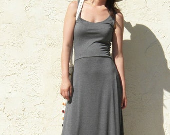 Gray Sleeveless Flare Maxi Dress / Summer Maxi Dress/Boho Maxi Dress / Low Back Dress  / Sun Dress / Open Back Dress / Fit and Flare Dress