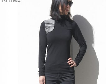 Black Turtleneck Top with Shoulder Patch / Slim Fitting Turtle Neck / Winter Top / Fitted Light Turtle Neck T-Shirt  / Gift for Women