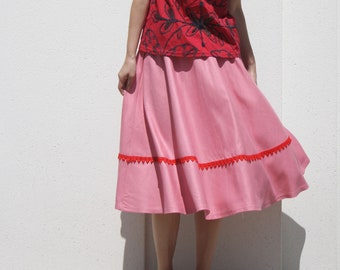 Salmon Pink Linen Circle Skirt with Red Lace / Summer Full Skirt / Gathered Skirt / Bridesmaid Skirt / Pull On Swing Skirt /Tea Party Skirt