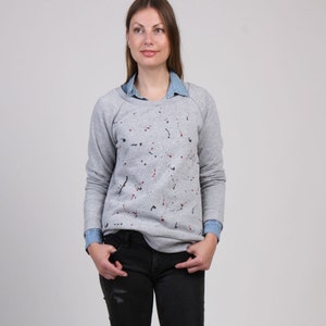 Paint Splatter Sweatshirt with Raglan Sleeve, Unique Sweatshirt,  Loose Sweater, Gray Sweashirt, Crew Neck Sweater, Casual Gray Sweater