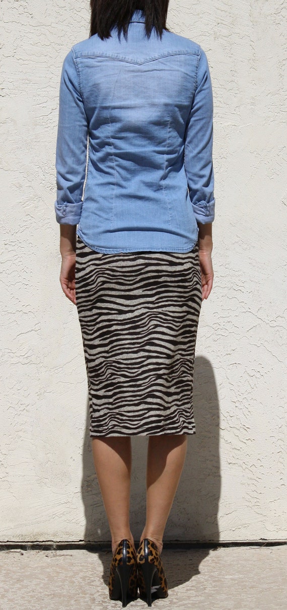 Knit leopard clearance print pencil skirt