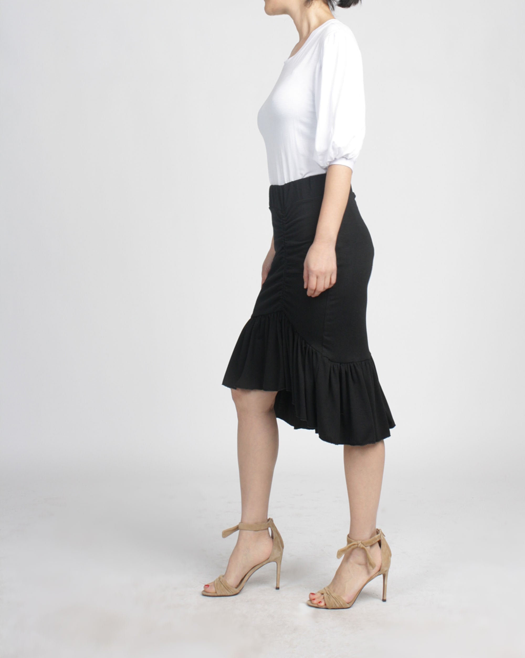 Black skirt ruffle hot sale
