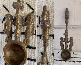 Vintage Bronze or Brass Possible Figural Sculpted Puja Temple Ritual Spoon measures 5 5/8&quot; x 1.5&quot; x .5&quot; ~ Shrine Altar Decor ~ Incense Spoon