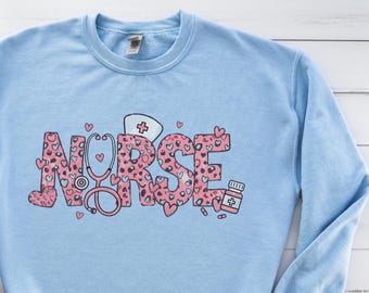 Grafik T Krankenschwester Shirt, neue Krankenschwester Geschenk, Krankenschwester Wertschätzung, Krankenschwester Studenten Sweatshirt, RN Sweatshirt, Krankenpflegeschule Shirt, Krankenschwester Sweatshirt