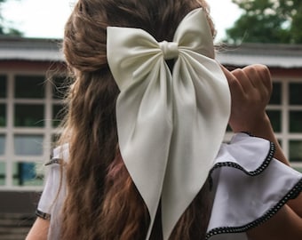 Bridal Veil Bow Hen Party Accessory Bride to Be Women's Gift Bride Crew Short Veil with Bow