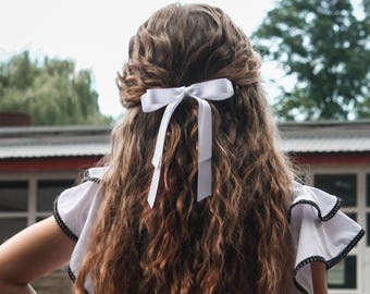 Classy Satin Tail Bow, Big Satin Twist Bow, Wedding Satin Bow, School Girl Bow, Toddler Bow, Wedding Bow
