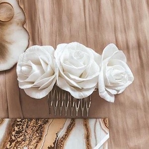 Boho Bridal White Rose Hair Comb, Real Flower Wedding Accessories, Classic Minimalist Floral Comb Gold Silver, Romantic Bride Updo HairPiece