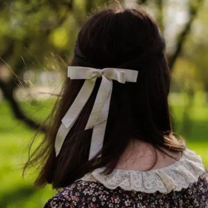 Ivory satin hair bow, silk bride bow, white satin bow, bow wedding accessories, ivory veil with bow, Long Girl bow, Hair clips, Long bow