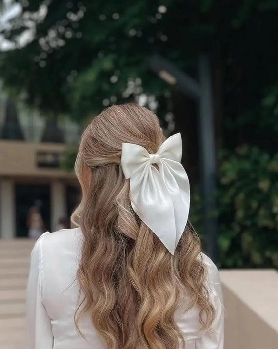 Bridal Bow Veil White Silk Bridal Hair Bow Alternative  display picture 1