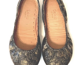 custom tieks