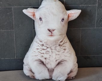Cuscino decorativo a forma di agnello per la decorazione primaverile e pasquale del soggiorno o della cameretta dei bambini