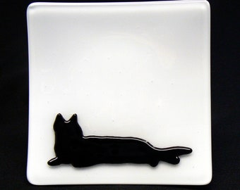A Relaxed Cat Sushi Style Dish