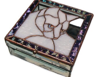 THE GREAT WHITE Crystal Box