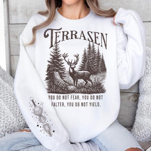 Throne of Glass Sweatshirt, Throne of Glass Merch, Sarah J Mass, Fireheart, Aelin Galathynius, Sarah J Maas Merch, Terrasen Sweatshirt