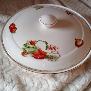 Oude soepterrine of groenteschotel Moulin des Loups Orchies