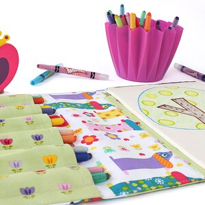 Buntstifte Geldbörse, Buntstifte Etui, Kunst Spielzeug für Kinder, Buntstifthalter, Kinder Malspielzeug, Buntstifte Künstler Etui, Reise Spielzeug, Buntstifte Rolle - Flower Dogs