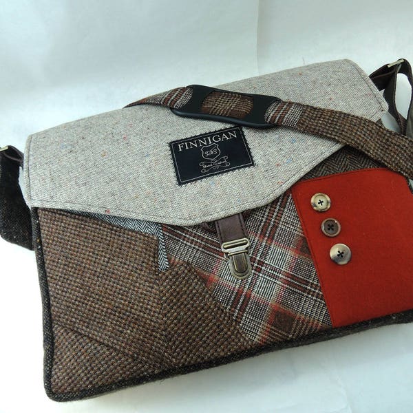 Laptop bag Womens Messenger Bag 15" messenger bag Womens Messenger bag laptop Messenger bag Laptop Sleeve  Recycled Suit Coat Upcycled