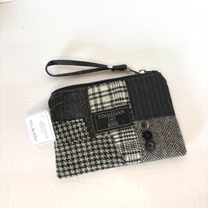 Cartera de mujer, cartera de mujer, cartera de mano reciclada, cartera para teléfono móvil, cartera pequeña, cartera reciclada, abrigo de traje reciclado, listo para enviar