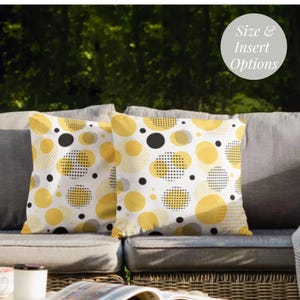 Meubles de terrasse coussin imprimé géométrique coussin jaune accent piscine extérieur style moderne maison d'été balcon sièges d'appoint
