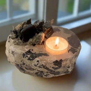 Himalayan Salt Candle Holder | Crystal Centerpiece | Home Decor | Wellness Gift | House Warming Gift I Tealight Holder I Scented Candle