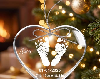 Adorno de cristal personalizado con la huella del pie del bebé, recuerdo personalizado grabado con láser, adorno navideño para recién nacidos, regalo con datos de nacimiento