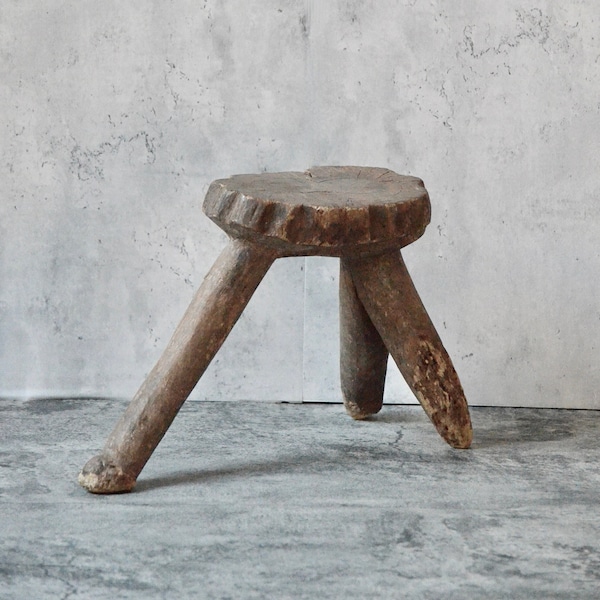 RARE Three Legs Burkina Faso Lobi Stool | Antique African Stool | African Wooden End Table | Side Stool