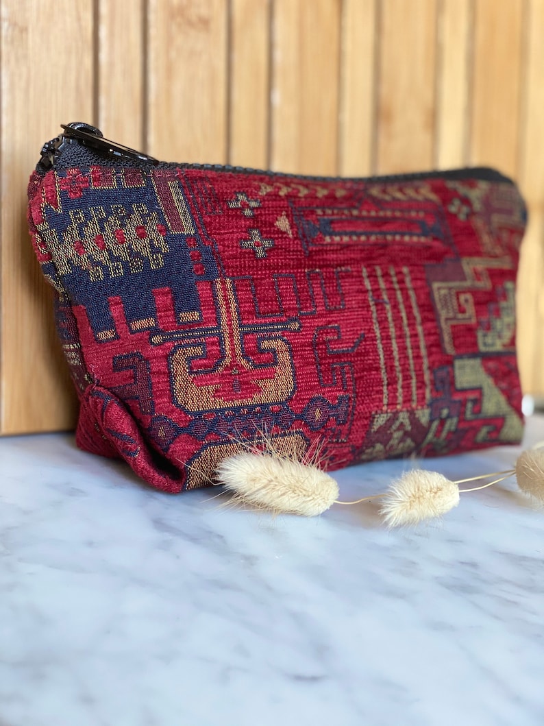 Makeup Bag Mother/'s Day Boho Bridesmaid Gift Kilim Turkey Rug Zipper Pouch Vintage Pouch Inspired Bohemian Style Clutch
