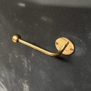Porta carta igienica da bagno in oro, gancio per carta igienica in ottone massiccio, porta fazzoletti e porta rotolo unici per il bagno — Accessori per il bagno