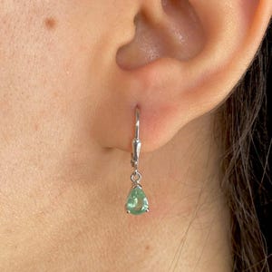 Green Kyanite Leverback Earring / 925 Sterling Silver Earring / Healing Gemstone / Gifts For Her / Pear Cut / Dainty Green Kyanite Earring