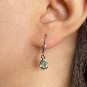 Green Kyanite Leverback Earring / 925 Sterling Silver Earring / Healing Gemstone / Gifts For Her / Pear Cut / Dainty Green Kyanite Earring