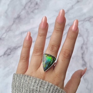 Bague réglable en ammolite / Bague en argent sterling 925 / Pierre précieuse de guérison / Bijoux en ammolite / Cadeaux pour elle / Cabine chic / Déclaration AML-R-62.